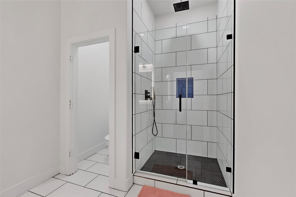 Mount Auburn - Residential