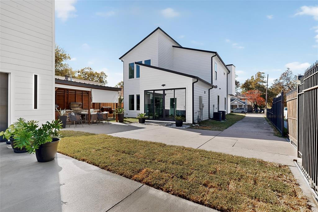 Mount Auburn - Residential