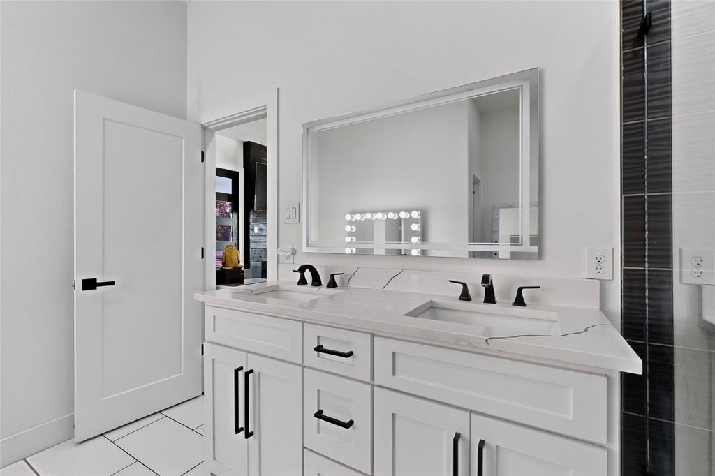 Mount Auburn - Residential