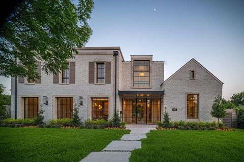 Photo of 3832 Cabana Lane, Dallas, TX 75229 (MLS # 21312096)