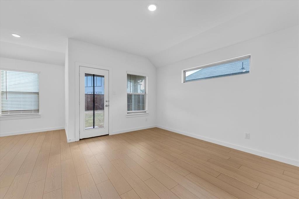 LAKEHAVEN PHASE 1 (GCN) - Residential Lease