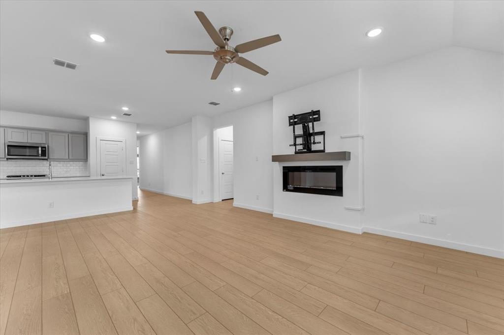 LAKEHAVEN PHASE 1 (GCN) - Residential Lease