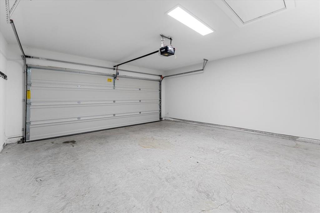 LAKEHAVEN PHASE 1 (GCN) - Residential Lease