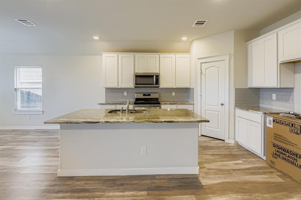 Llano Springs - Residential Lease