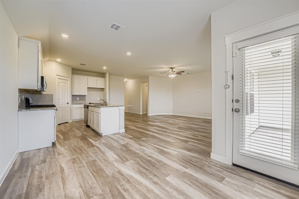 Llano Springs - Residential Lease