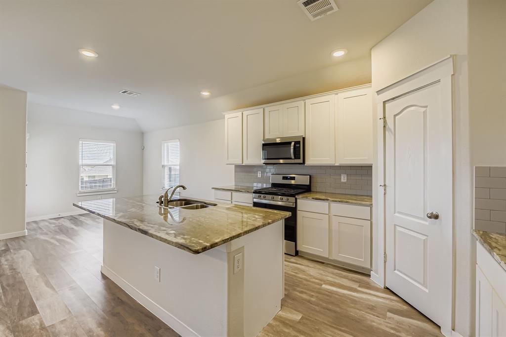 Llano Springs - Residential Lease