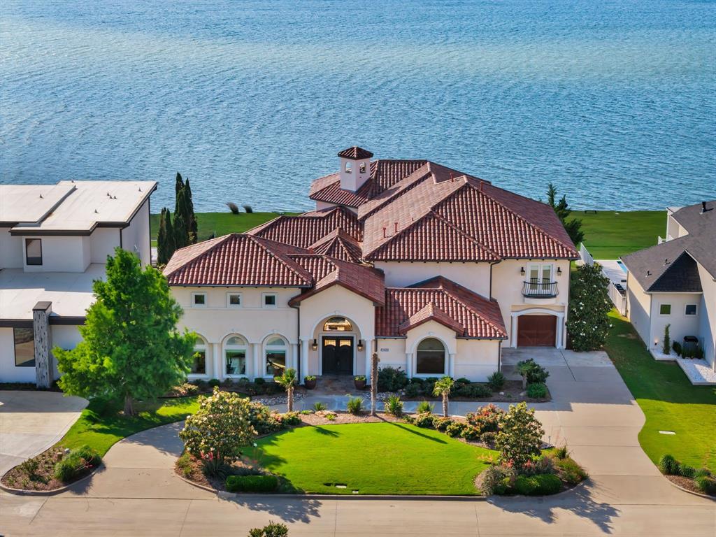 The Waters Edge - Residential