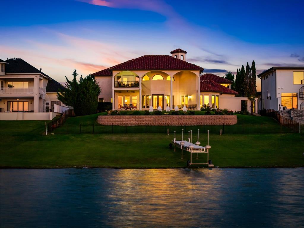 The Waters Edge - Residential