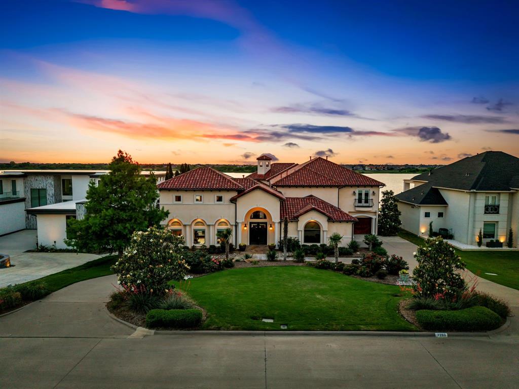 The Waters Edge - Residential