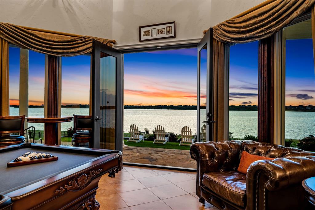 The Waters Edge - Residential