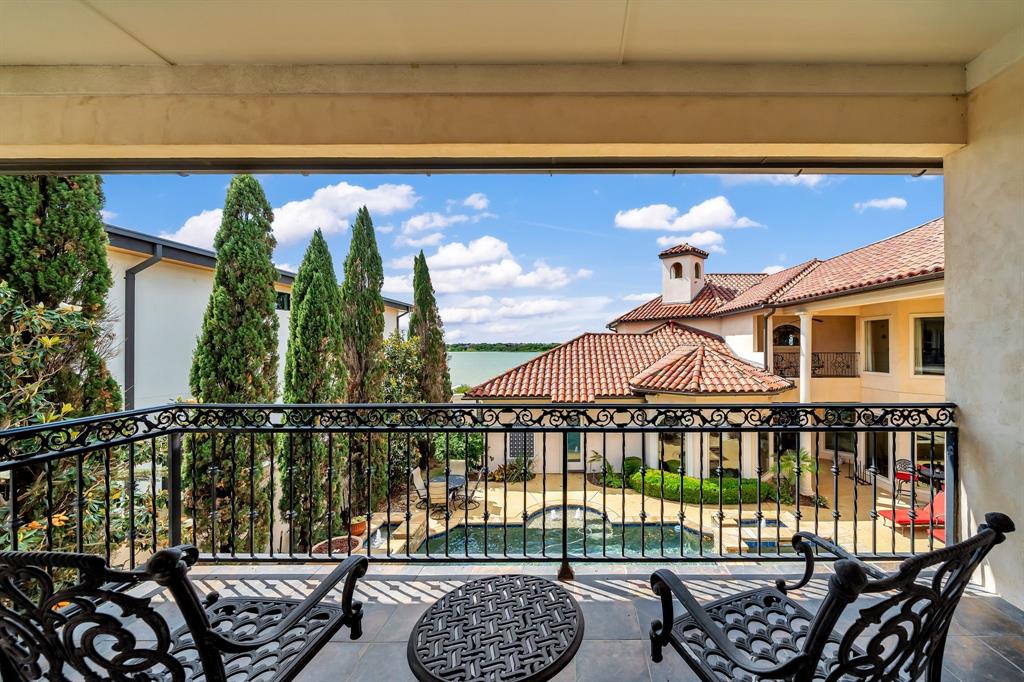 The Waters Edge - Residential