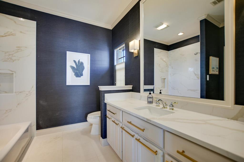 Horseshoe Bay Proper - Residential