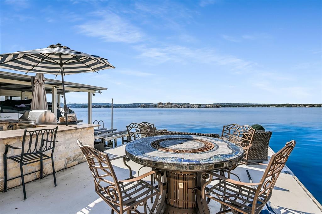 Horseshoe Bay Proper - Residential