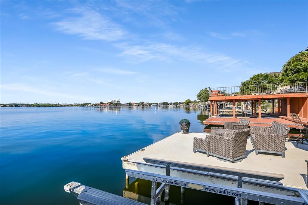 Horseshoe Bay Proper - Residential