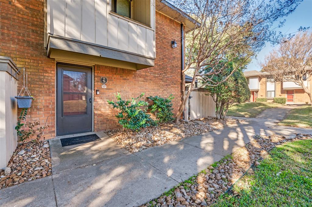 2805 Lineville Drive 108