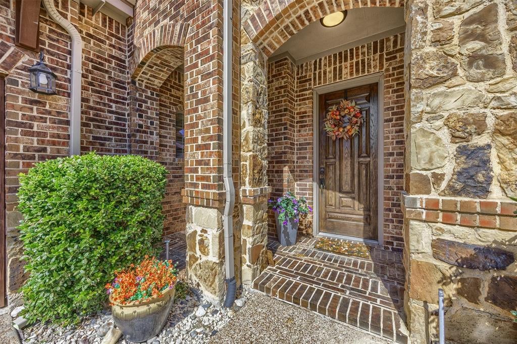 7200 Maudsley Drive