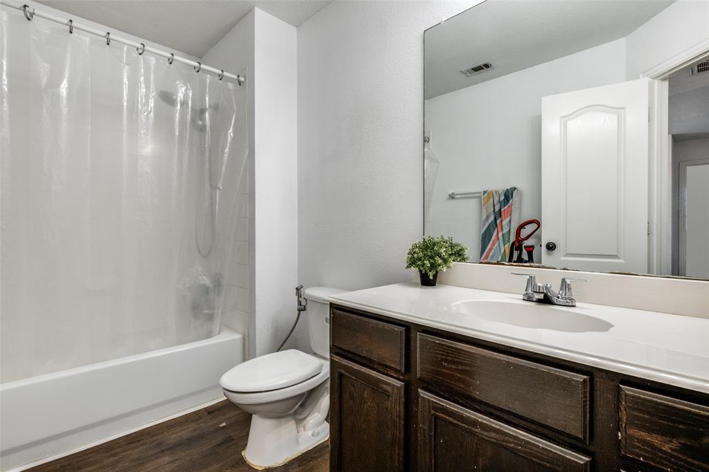 Lexington Glen - Residential