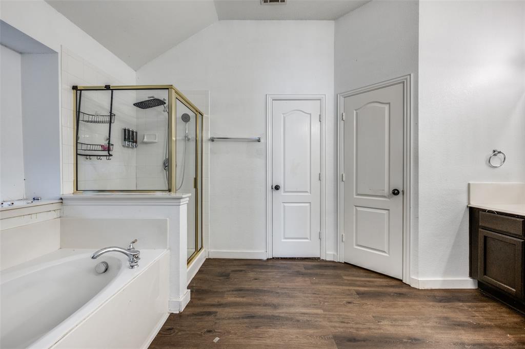 Lexington Glen - Residential