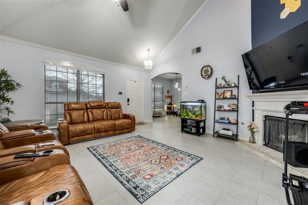 Lexington Glen - Residential