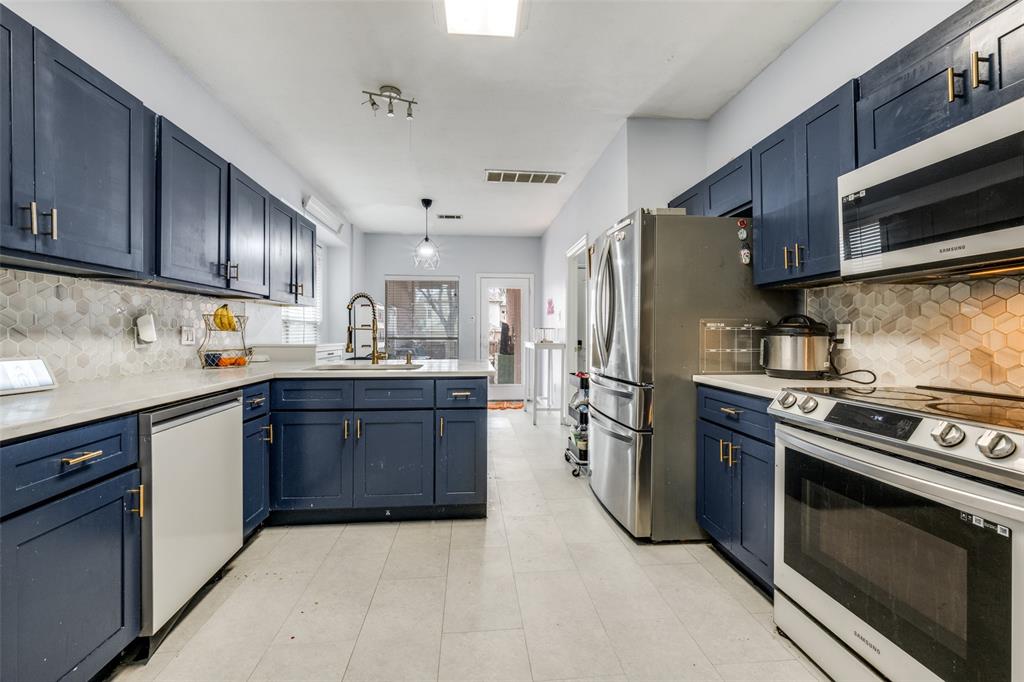 Lexington Glen - Residential