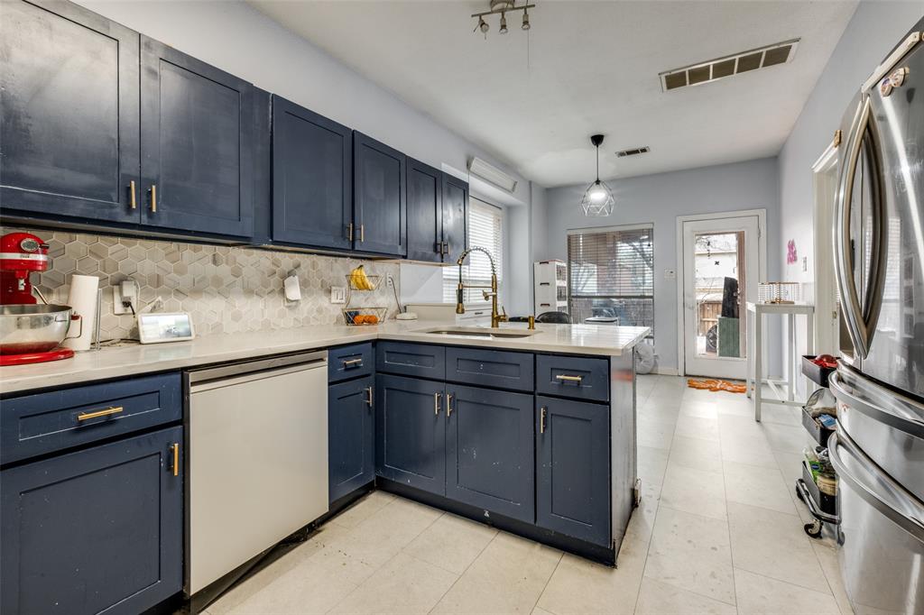 Lexington Glen - Residential