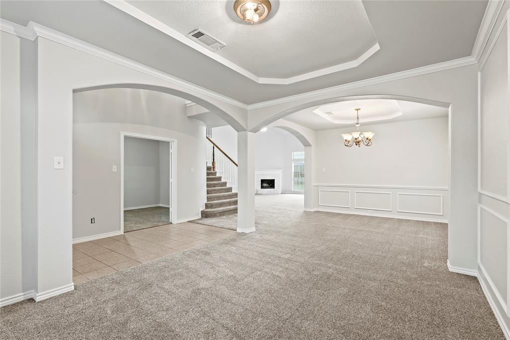 204 Autumnwood Drive