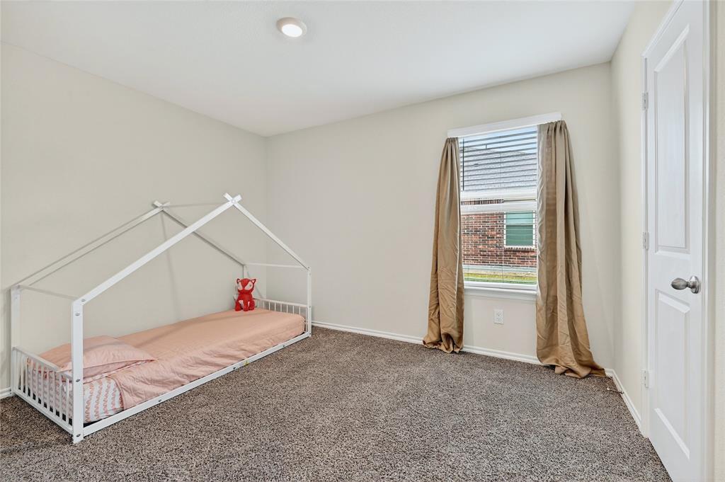 Three Oaks - Residential