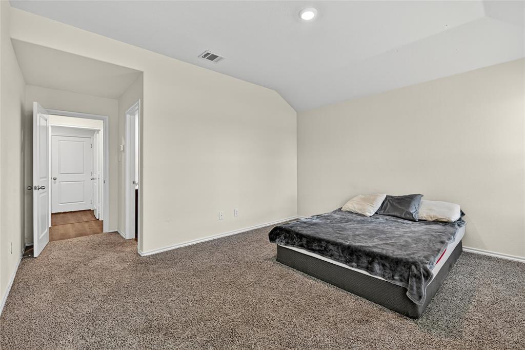 Three Oaks - Residential