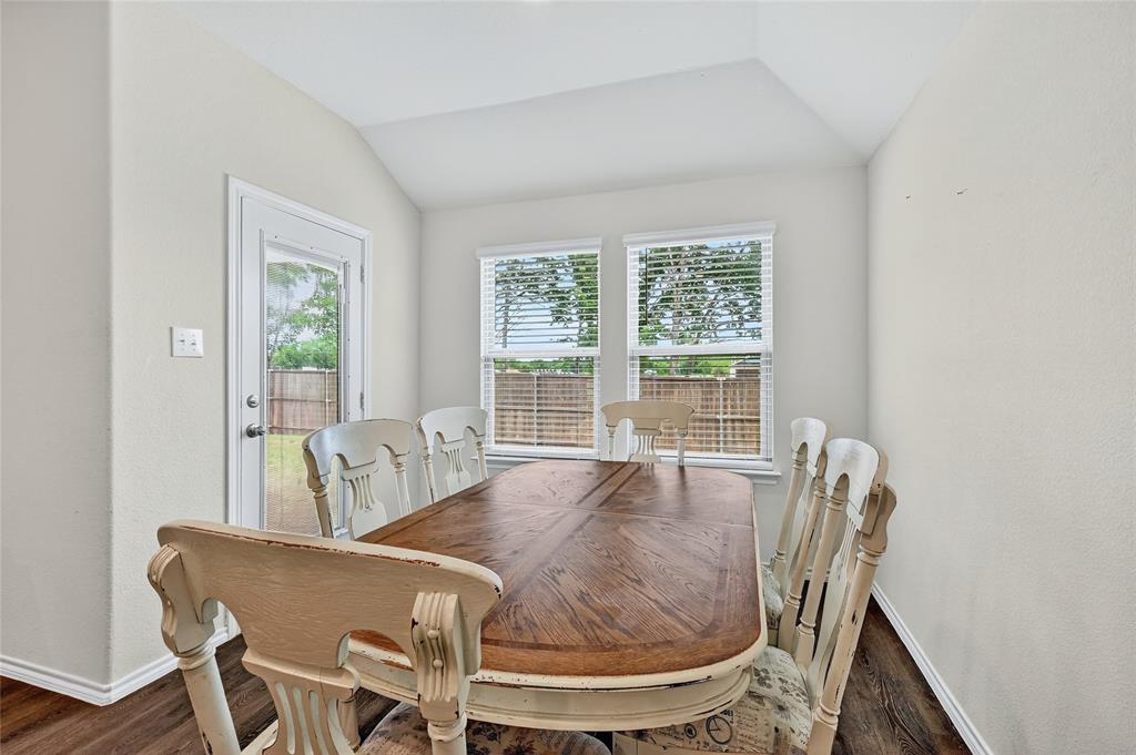 Three Oaks - Residential