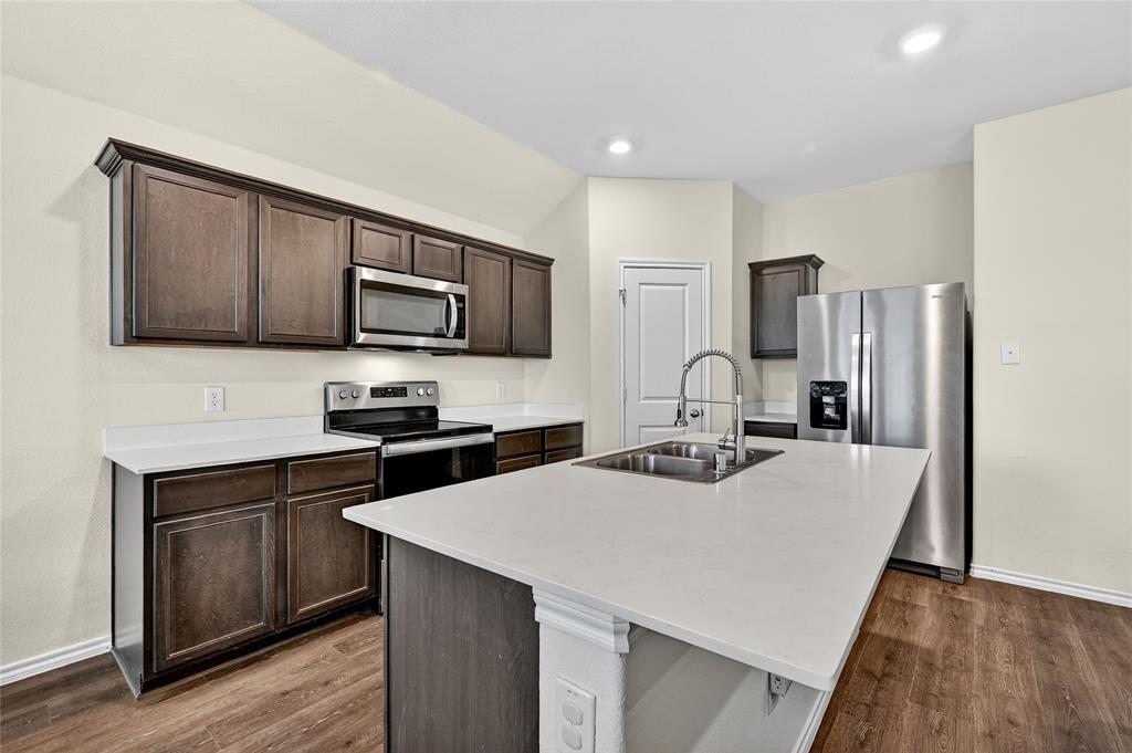 Three Oaks - Residential