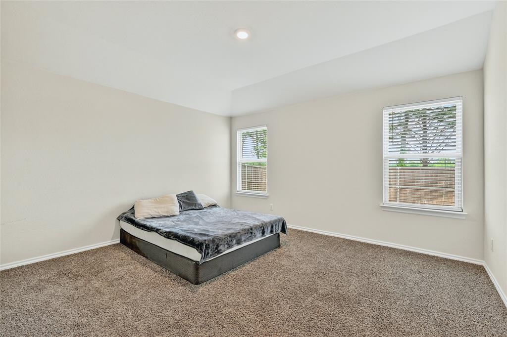 Three Oaks - Residential