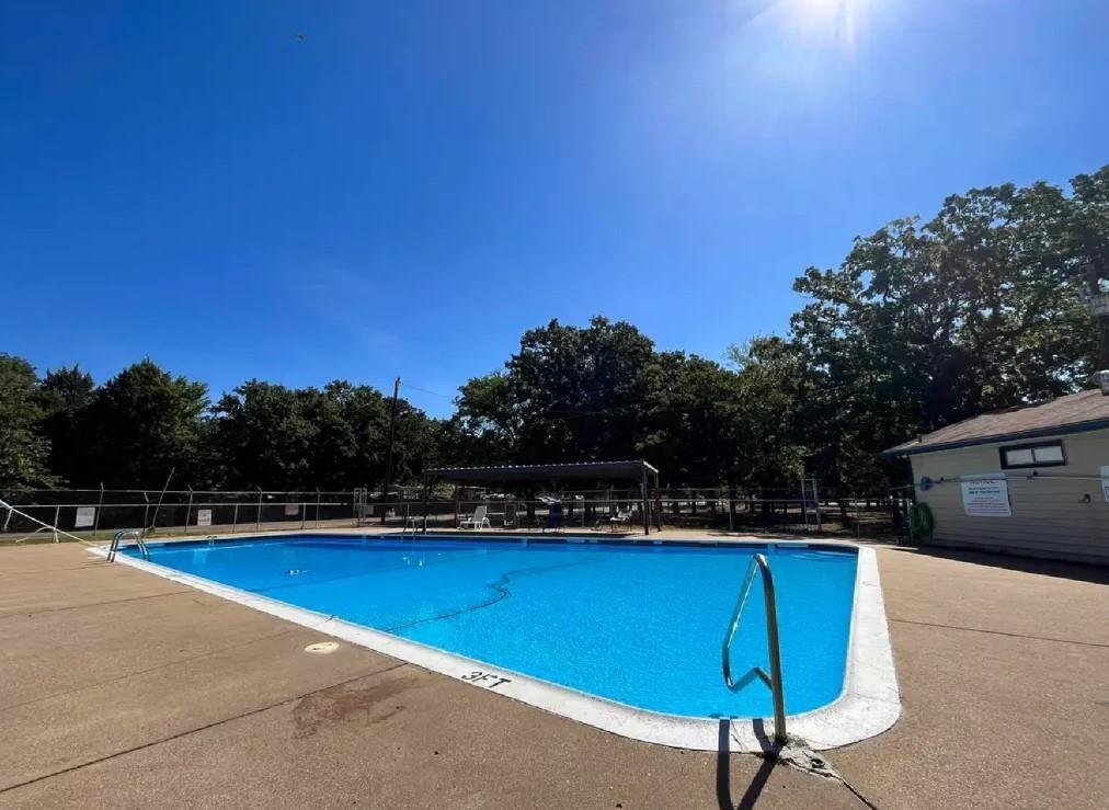 Cherokee Shores Add - Land