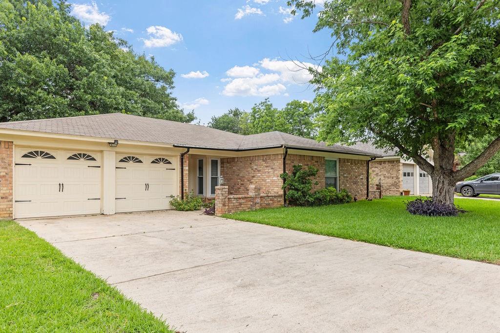 1425 Bryan Drive