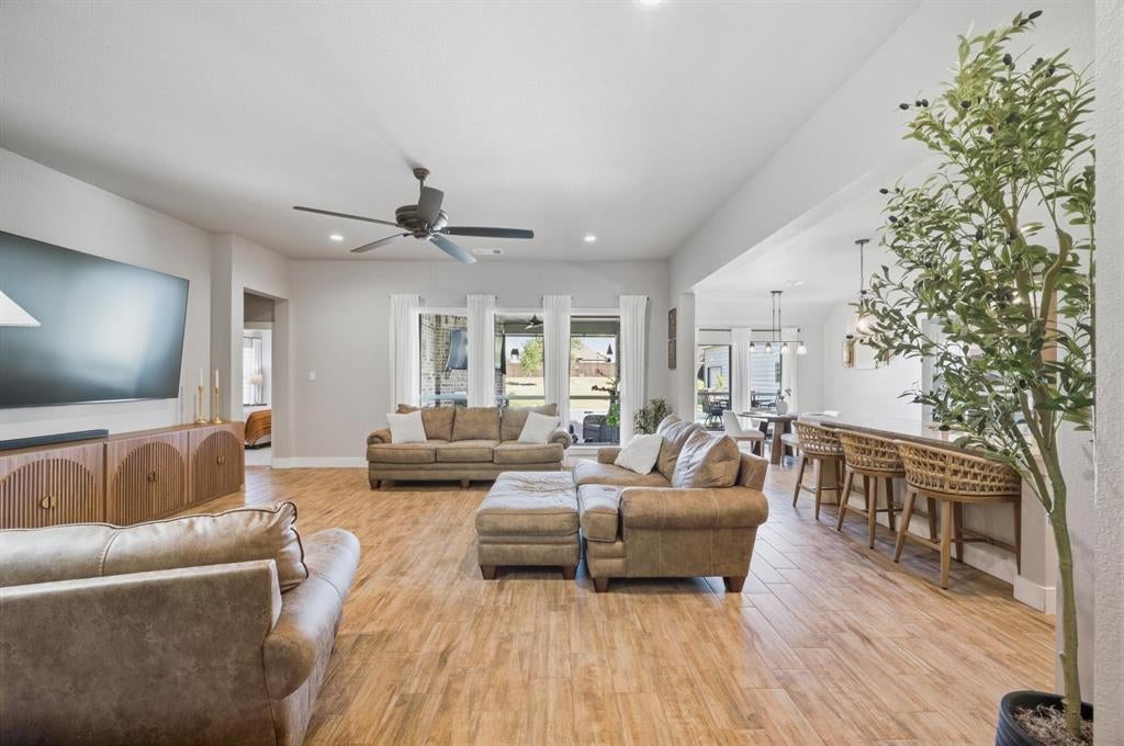 110 Oak View Drive