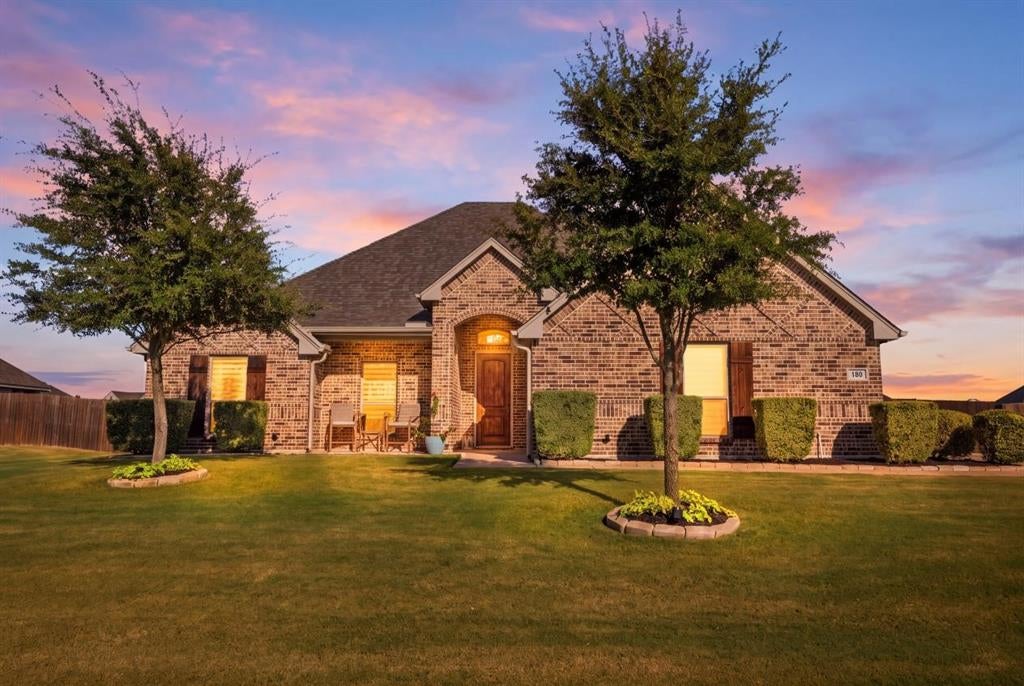 110 Oak View Drive