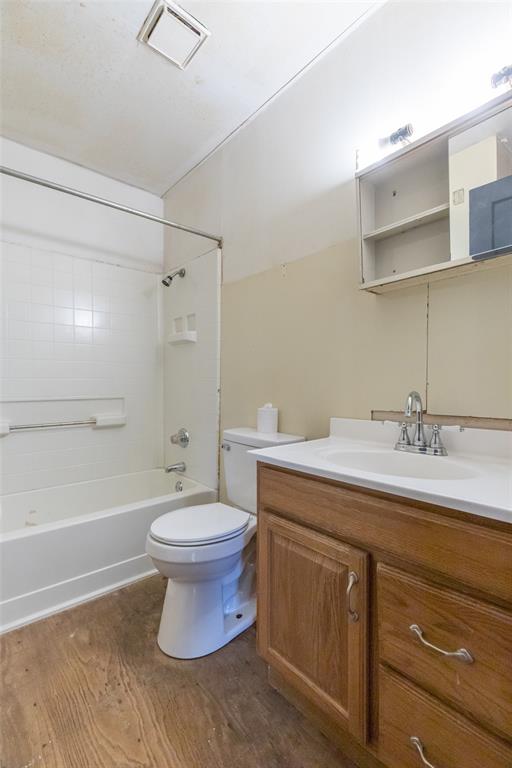 Chapman Anson - Residential