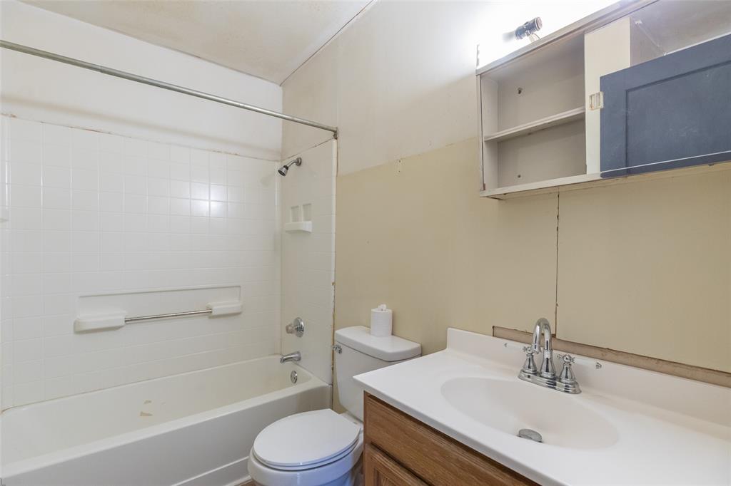 Chapman Anson - Residential