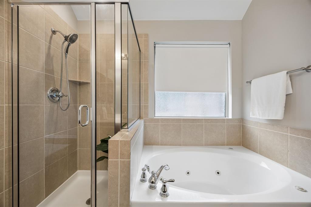 Light Pointe Place - Residential