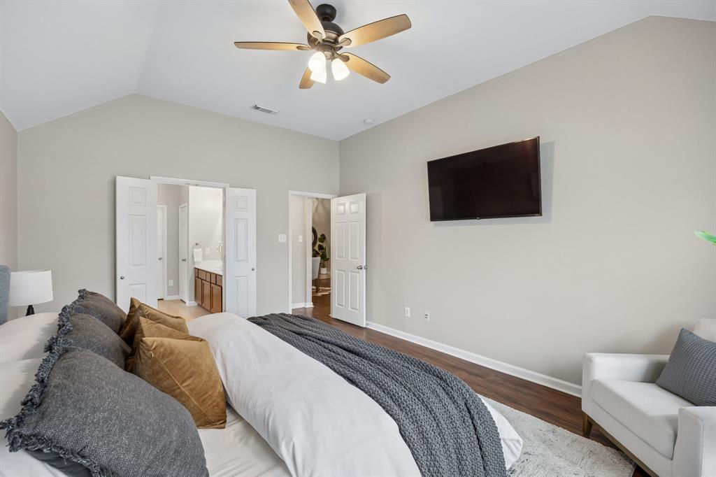 Light Pointe Place - Residential