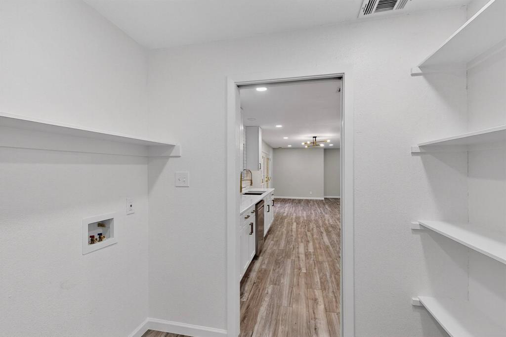 Lochwood Rev - Residential