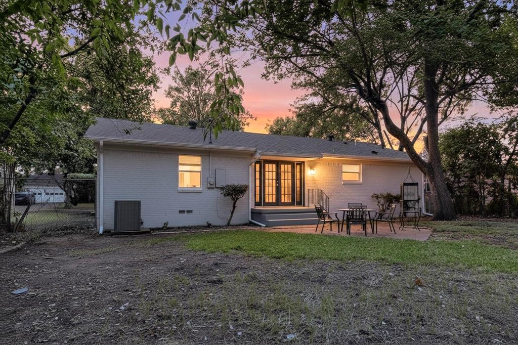 Lochwood Rev - Residential