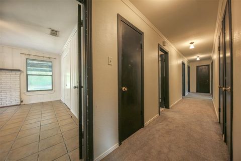 Tiny photo for 1004 Pecan Street, Canton, TX 75103 (MLS # 21093026)