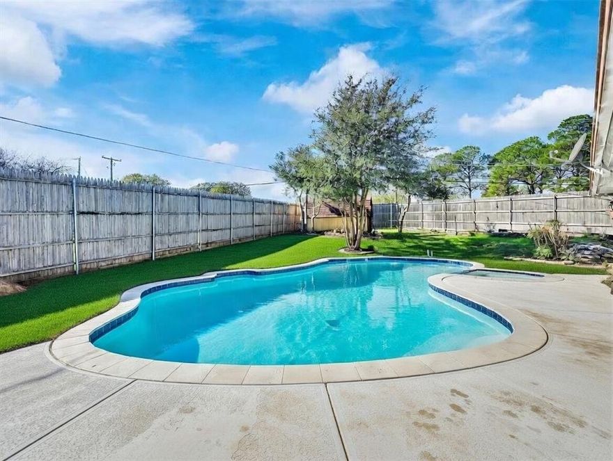 Stunning Fully Renovated Home in Arlington, TX!
Nestled in a quiet cul-de-sac, this beautifully updated home offers modern comfort and exceptional style. Step into the open-concept living room featuring vaulted ceilings that create a bright, airy atmosphere—perfect for everyday living and entertaining. The gorgeous chef’s kitchen shines with a dramatic waterfall island, brand-new stainless steel appliances, sleek new cabinetry, and a stylish tile backsplash.

Enjoy new flooring, fresh paint throughout, and updated finishes that deliver a chic, contemporary feel in every room. The spacious primary suite includes a dedicated office space, ideal for working from home or creating a private retreat.

Relax or entertain in your private backyard oasis with a sparkling pool—perfect for Texas summers. Located just minutes from dining, shopping, and entertainment, with quick access to I-20, I-820, and 287, and close to Lake Arlington for outdoor recreation.

This move-in-ready home offers the perfect blend of convenience, comfort, and modern design—an exceptional opportunity for you and your family.