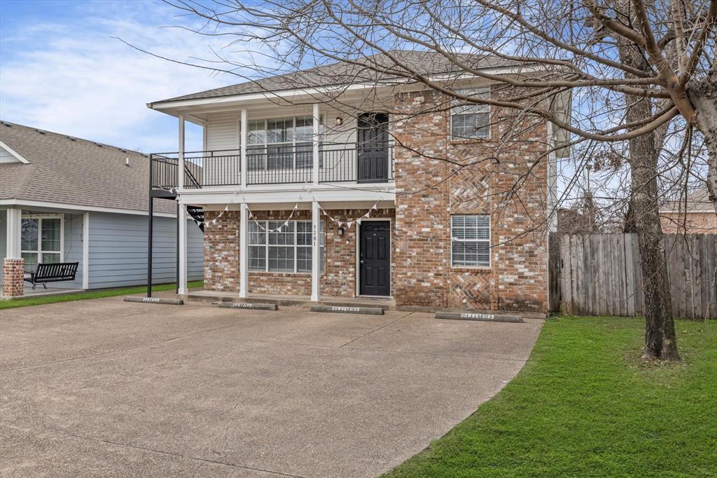 1301 Wood Avenue A & B