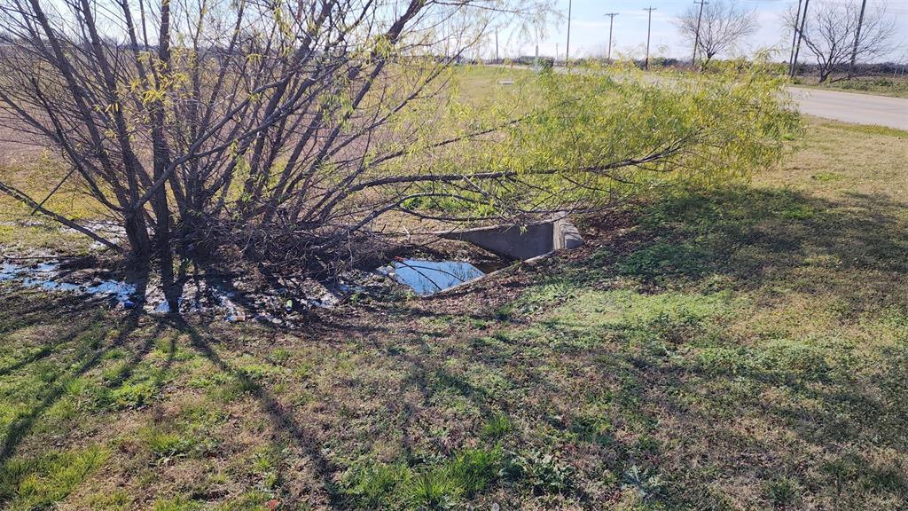 Harris Crossing Ph I - Commercial Sale