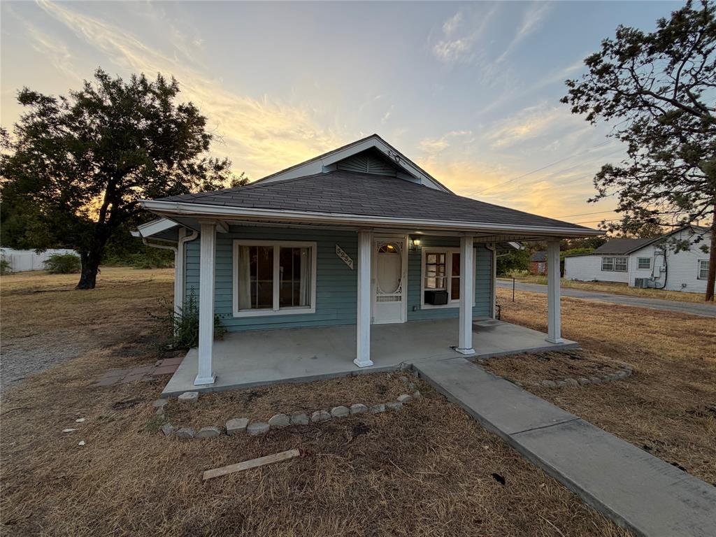3237 Dakota Trail
