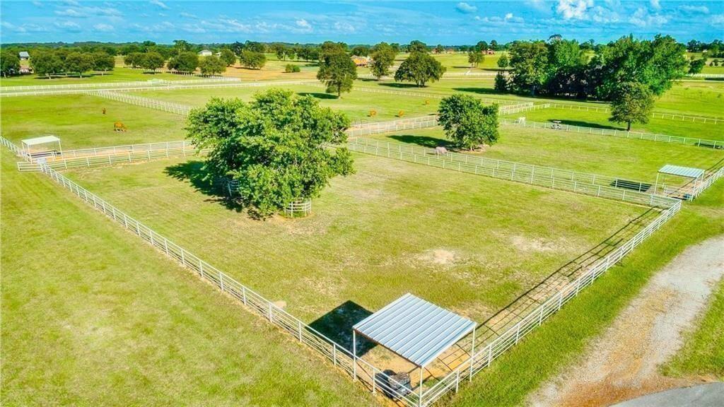 Stallion Lake Ranch - Land