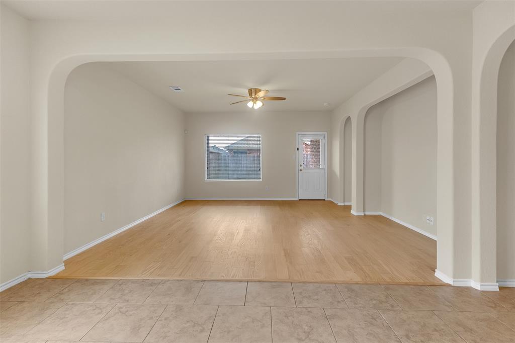 Prairie Oaks Estates - Residential Lease