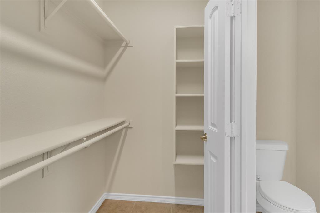 Prairie Oaks Estates - Residential Lease