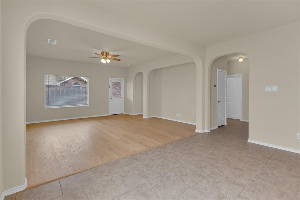 Prairie Oaks Estates - Residential Lease